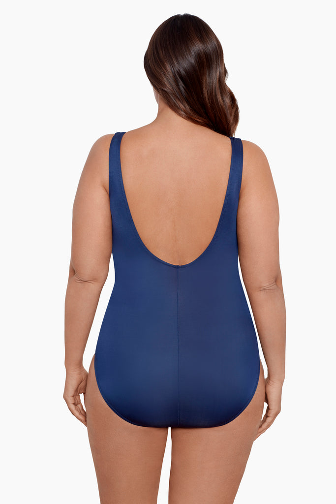 Plus size swimsuit that hides any figure flaws